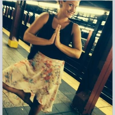 atl_poise's profile picture. Graduated University of Trillville. ❤✌️️ Instagram: @amanda_ladonnah