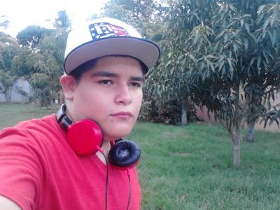 Soy como soy, si no te gusta no es mi problema.
