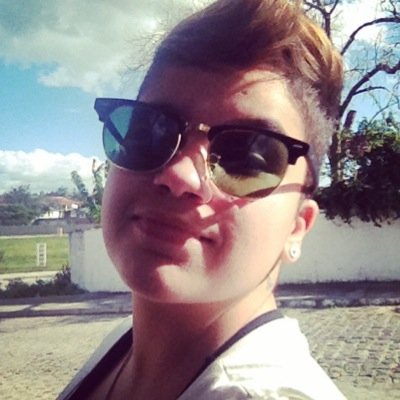Produtora de Moda, Blogueira, Social Media, Assessoria Artística e Imprensa.