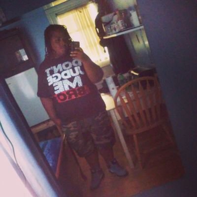 CrackpotB's profile picture. love is a confidence builder