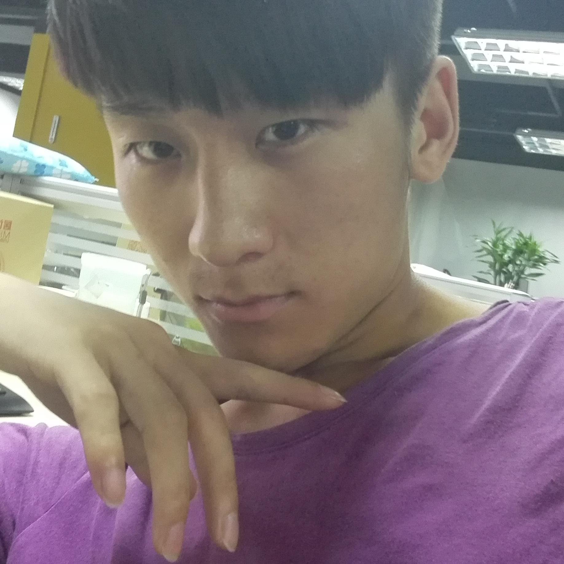 1443638079's profile picture. 