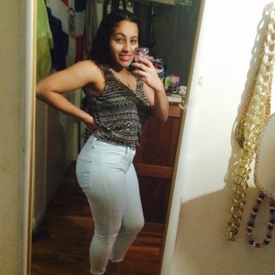 chanex_'s profile picture. •18 •Dominican ⚪️