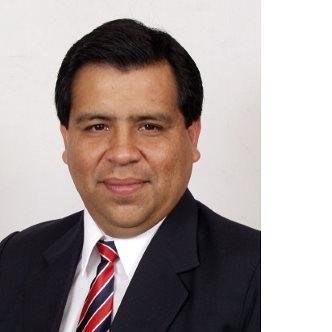Docente de Matemática-Física y Razonamiento Lógico-Matemático,me desempeño como docente en los niveles de educación secundaria y centros preuniversitarios.