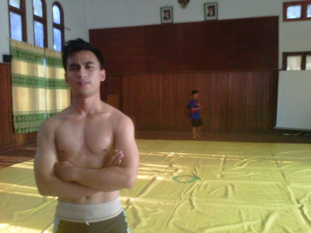 hellmy24's profile picture. I'm Wrestler |Kesatria di atas dan di luar matras (Cianjur Wrestling)|Pin : 32920BC2