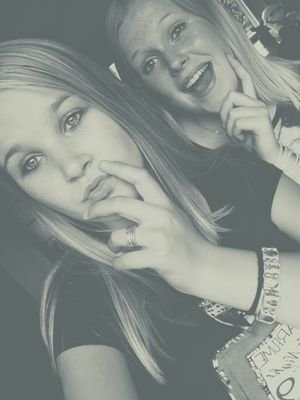 me one kim ♥