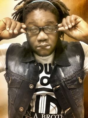 Collage_BoY101's profile picture. 