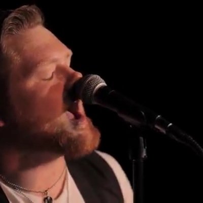 Vocalist for modern hard rock band Iodine Skyline. Debut single Stories released 12/17, currently in studio recording the EP due to release early next year!!!