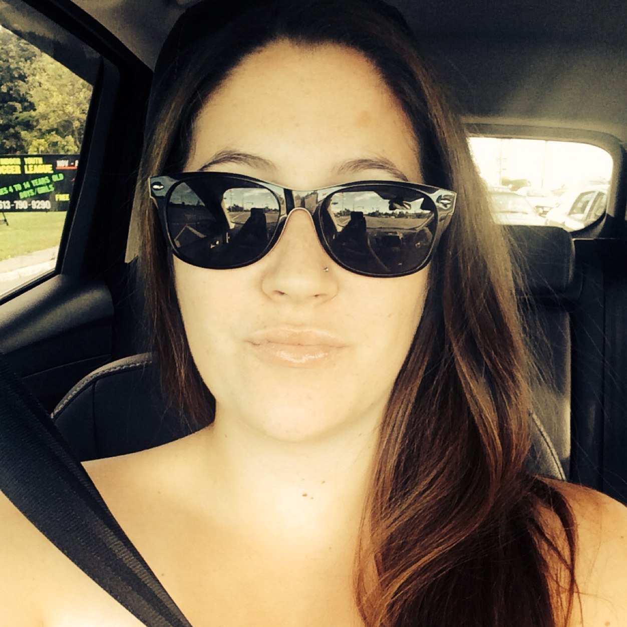 sarahahutton's profile picture. 