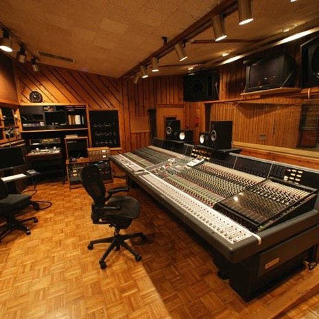 Home of all singers, songwriters, models, actresses and interviewers