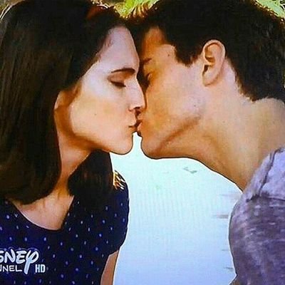 DiegoDominguezLlort❤
Tini❤Jorge❤Ruggero❤Lodo❤
El elenco Violetta es mi vida❤✌
Instagran:Dominguez_stoessel❤   Conoci al elnco❤El 05/11/13❤