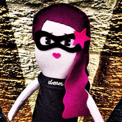 CelinesDolls's profile picture. Doll & Smile Maker - Kale & Croissant Lover - Dreamer & Adventurer - All Pictures & Designs are ©Celine’s Dolls™