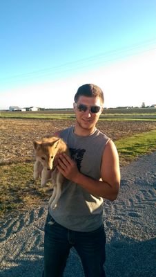 beauroberts12's profile picture. 