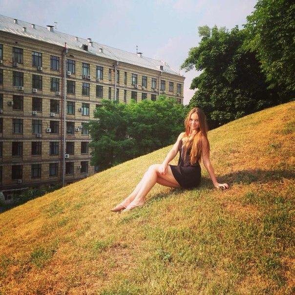 annickboleslava's profile picture. 