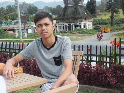 Lawan gak mesti dilawan
