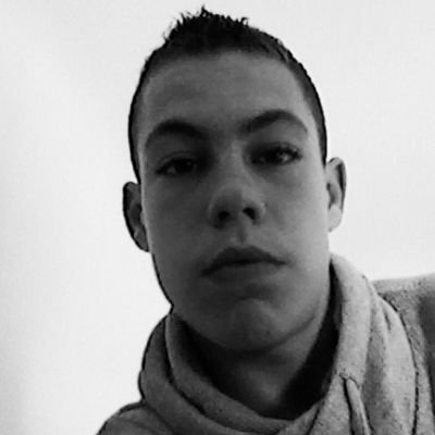 Abonne Toii Je M'Abonne À Toii! /-__-/