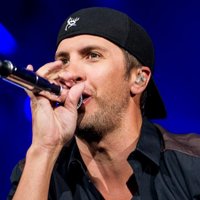 Luke Bryan (@lukebryanlyriic) Twitter profile photo