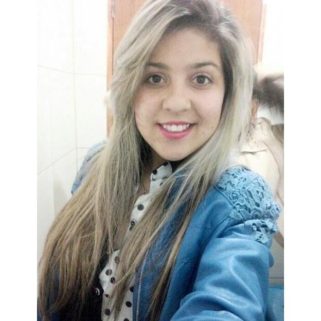 Estou com preguiça de escrever algo aqui, pois o espaço é muito grande e a minha preguiça Também. My best choice was i became his fan. @amandahendrick ♥