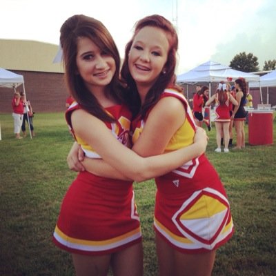 HineAshley's profile picture. 