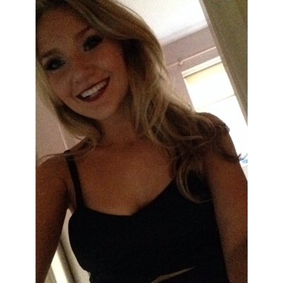MaisieHolden1's profile picture. Instagram: maisie_holden 
snapchat: maisieholden