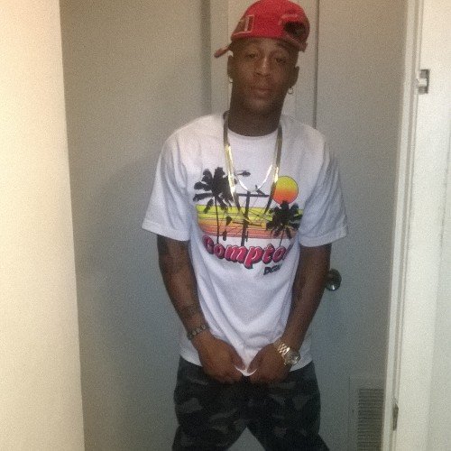 Check out the new video Ain't Worried Bout Tomaft BlueBoy. Shot by BroInk http://t.co/jBieMnJGds