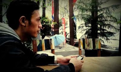 pasti bakalan ada jalan dan hikmah nya dalam sebuah cobaan yg d hadapi ;)