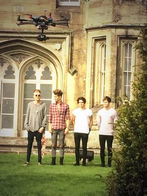 *..* @TheVampsBand I Love You All *..*
