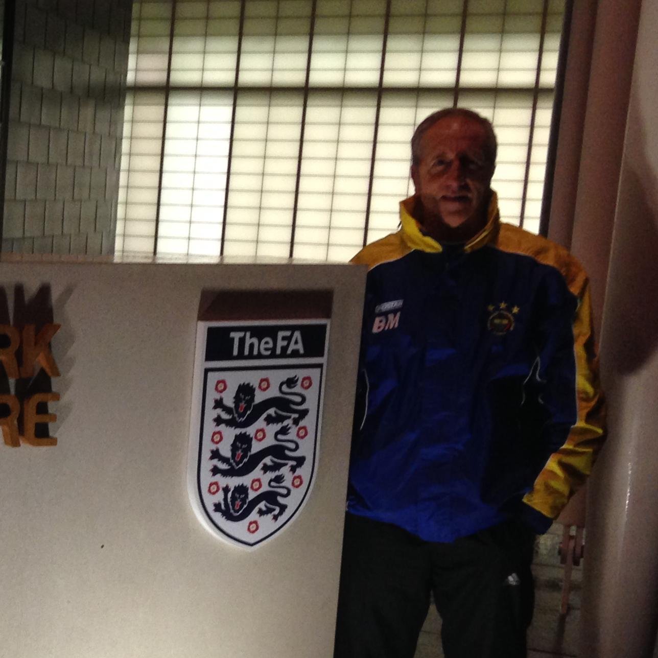 Licenced Coach, Property Developer. Love Family, Football, Friends. Work to achieve.