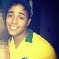 eu jurei te amar por toda minha vida meus sonhos perderam sentido não tenho mais nada apos aquele dia 3 :(