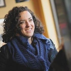 facilitator, border-crosser, @NYUStern & @smithcollege alumn, mom, & adventurer - passionate about people, culture, learning & possibilities