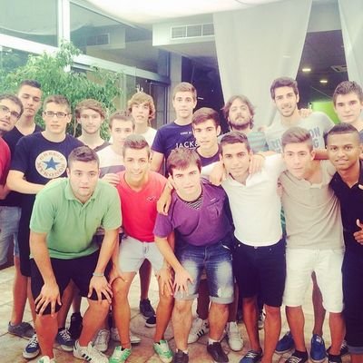 2 de Mayo de 1996, jugador de fútbol. Instagram: @sergiomn1996. FCB♥. WIZ KHALIFA. REALG4LIFE.
