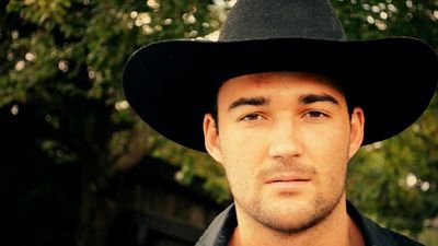 fro3hlich's profile picture. tuum est