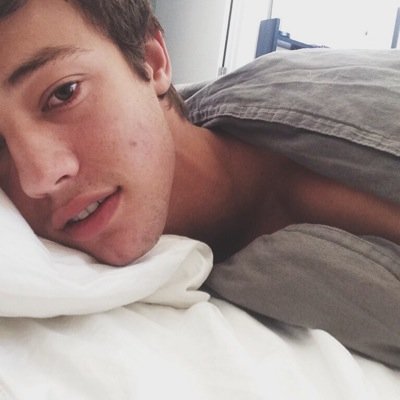 just gave you a free follow please follow me on my main acc @camnipple