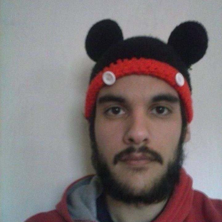 Un boludo del montón. Encantador de viejas