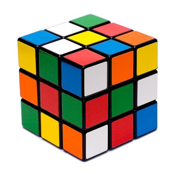 Aficionado a los cruzigramas, puzzles. étc. Además me gusta el motor.