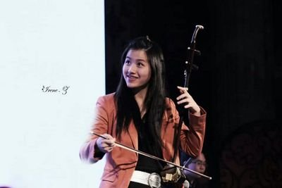 AmelyZhou's profile picture. 