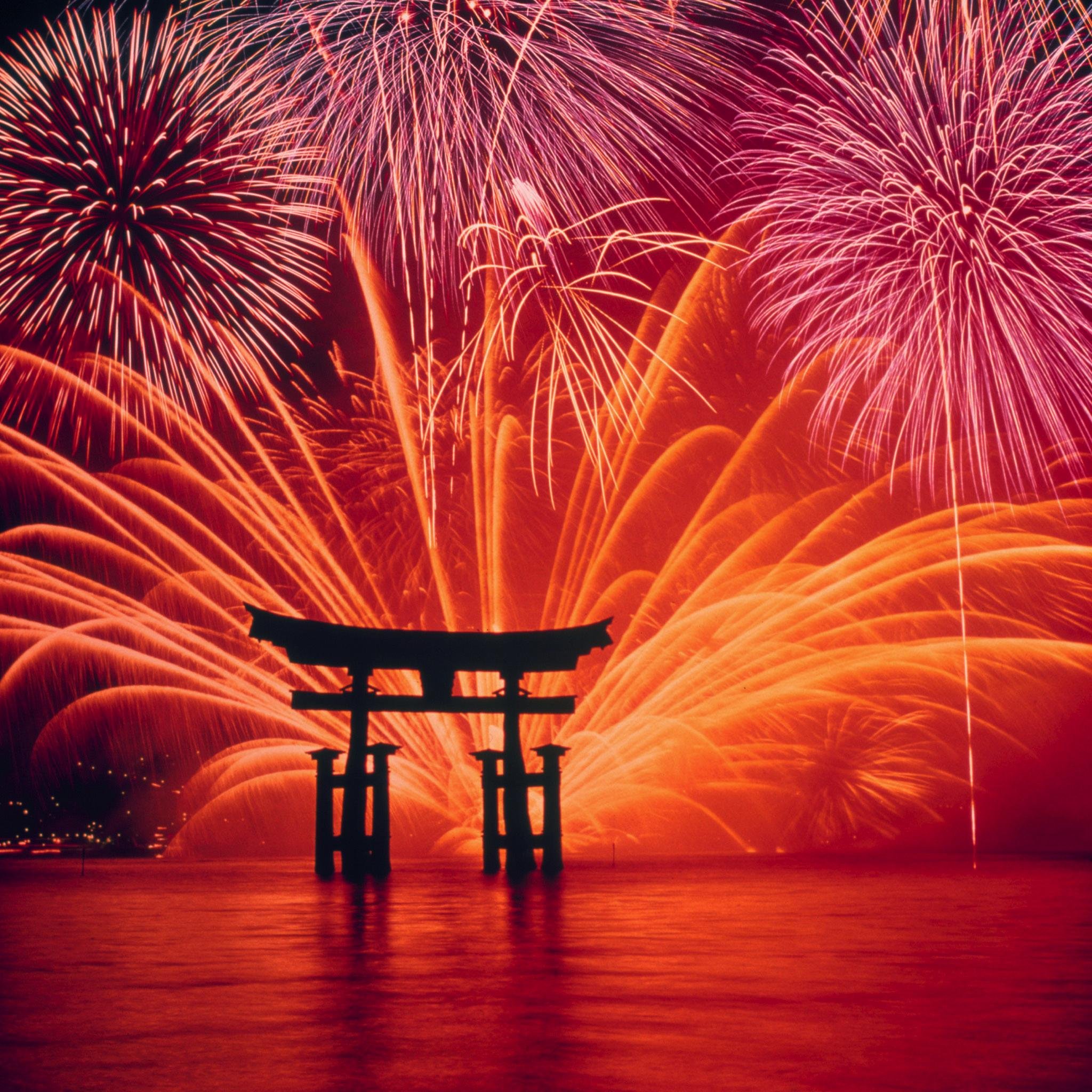 sutekisugi_pic's profile picture. 地球のどこかにある絶景スポットをご紹介します！この地球上にまだまだ知らない神秘的な場所があるんですね～☆