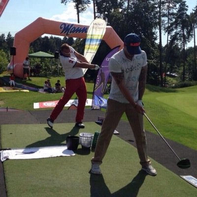 Long Drive Pro Team Powerd by Shark Attack Golf - Driver #Mako @davidhopfgolf #thebull @maurobenaglio #thehammer
player on the european ld tour and alps ld tour