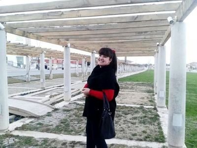 Uçamazsan koş, koşamazsan yürü, yürüyemezsen sürün. Ama naparsan yap ilerlemek zorundasın.