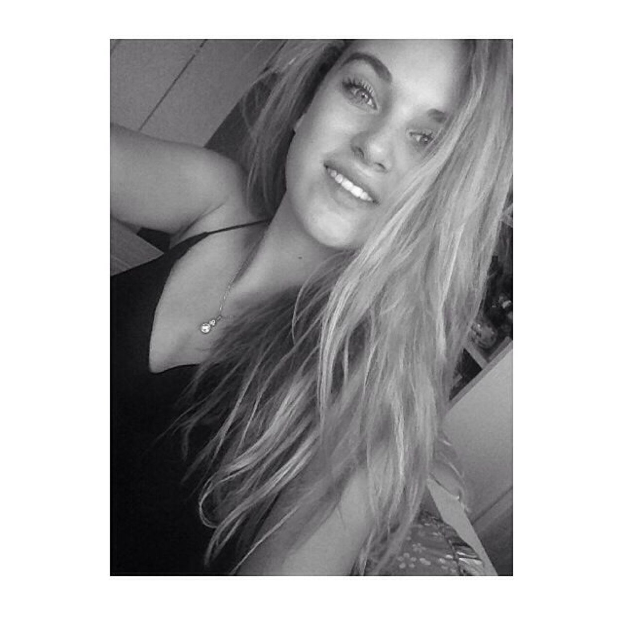 Simone (@kusssimonee) / Posts / X