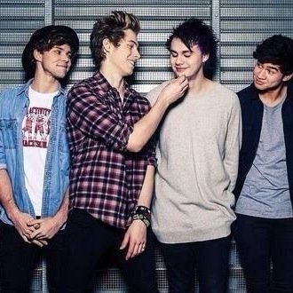 hey, keep your chin up, princess; your tiara's falling.⠀⠀⠀⠀⠀⠀⠀⠀⠀⠀⠀⠀⠀⠀⠀⠀⠀⠀⠀⠀⠀⠀⠀⠀⠀⠀⠀⠀⠀⠀⠀⠀⠀⠀⠀{follow @lovebitebands}