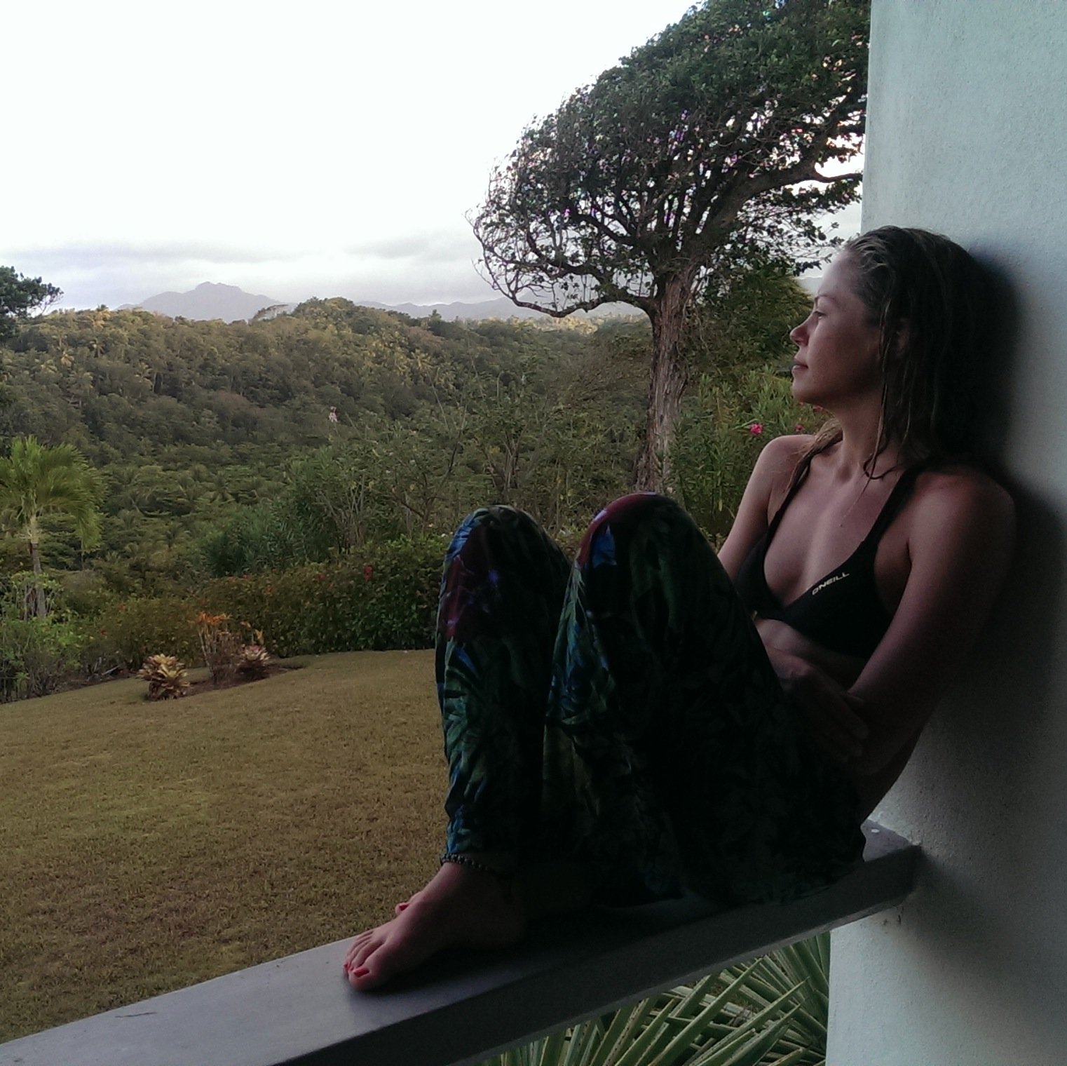 missmeganarts's profile picture. Bar tending funds the dream. I study our UP Midwest culture through our love of spirits, beer, woods and water, music. Foraging. Amphibians. Diving. Rum.