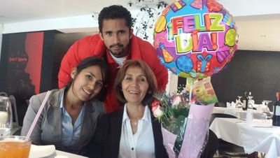 El Abogado ha de ser como la hoja de una espada... recto, flexible, brillante y acerado!. ¡Gracias a Dios, soy Abogado!