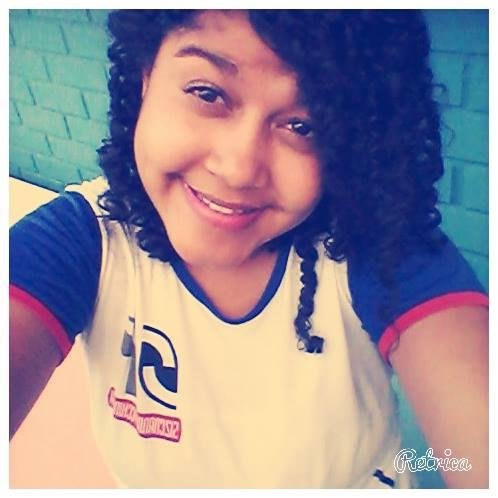 Não sou perfeita, tenho vários defeitos, porém são eles que me fazem ser única !  ♔