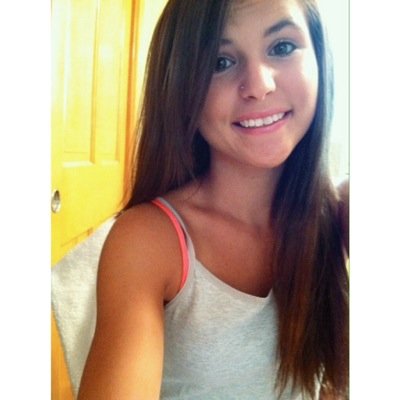 follow my new twitter : @itshannahdoe