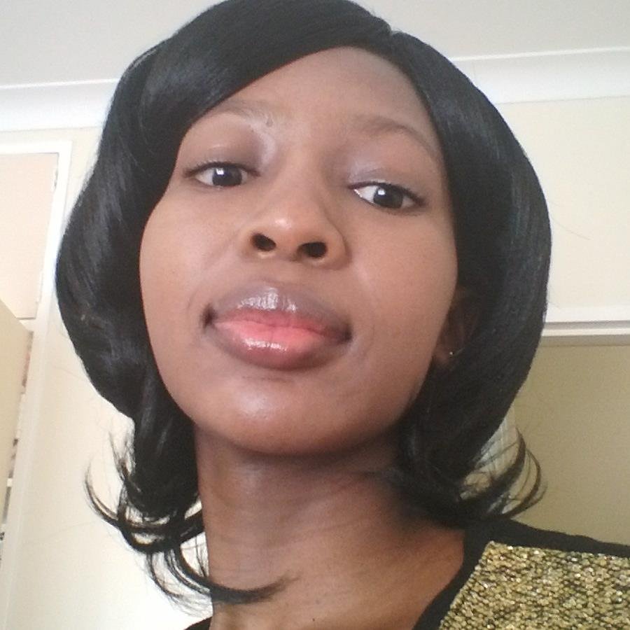 I'm simply a humble and kind, late back girl, expressive and often cold and loving.  A single mom, Hospitality Management graduate and caterer and baker.