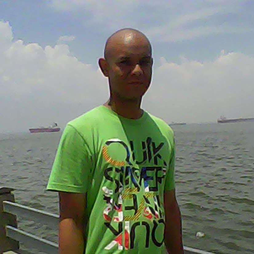 Kron2050's profile picture. Docente y Técnico en mantenimiento y reparación de PC.