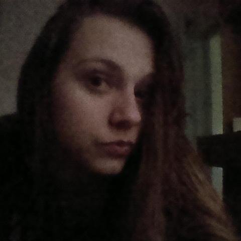 ♈ 
Francielli de dia, TRIDÃO de noite :*