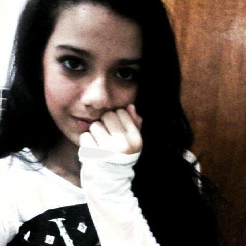 Eu amo South Park, Minha banda preferida é The Pretty Reckless e sou Little Black Star