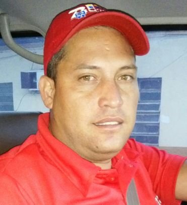 Orgulloso de ser Venezolano,siempre dispuesto adquirir nuevos conocimientos y a enfrentar los retos que se me presenten con la ayuda de Dios!!!