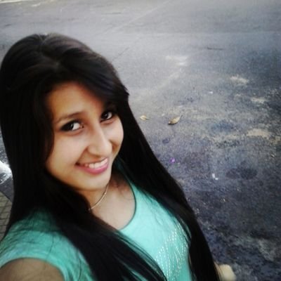soy como soy y si te molesta lo siento .. seguime y te sigo en el instagram @Sole_cardozo_5 xD